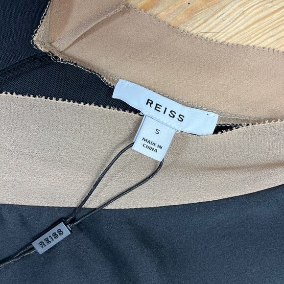 Reiss Silk Front Colorblock Vest In Nude/black Size Small Nordstrom Msrp 160$ - Picture 6 of 9